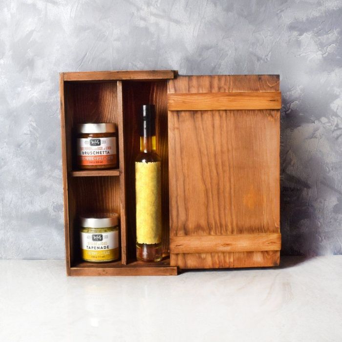 Gourmet Gift Crate with Artichoke Tapenade and Olive Oil – how the gift is presented