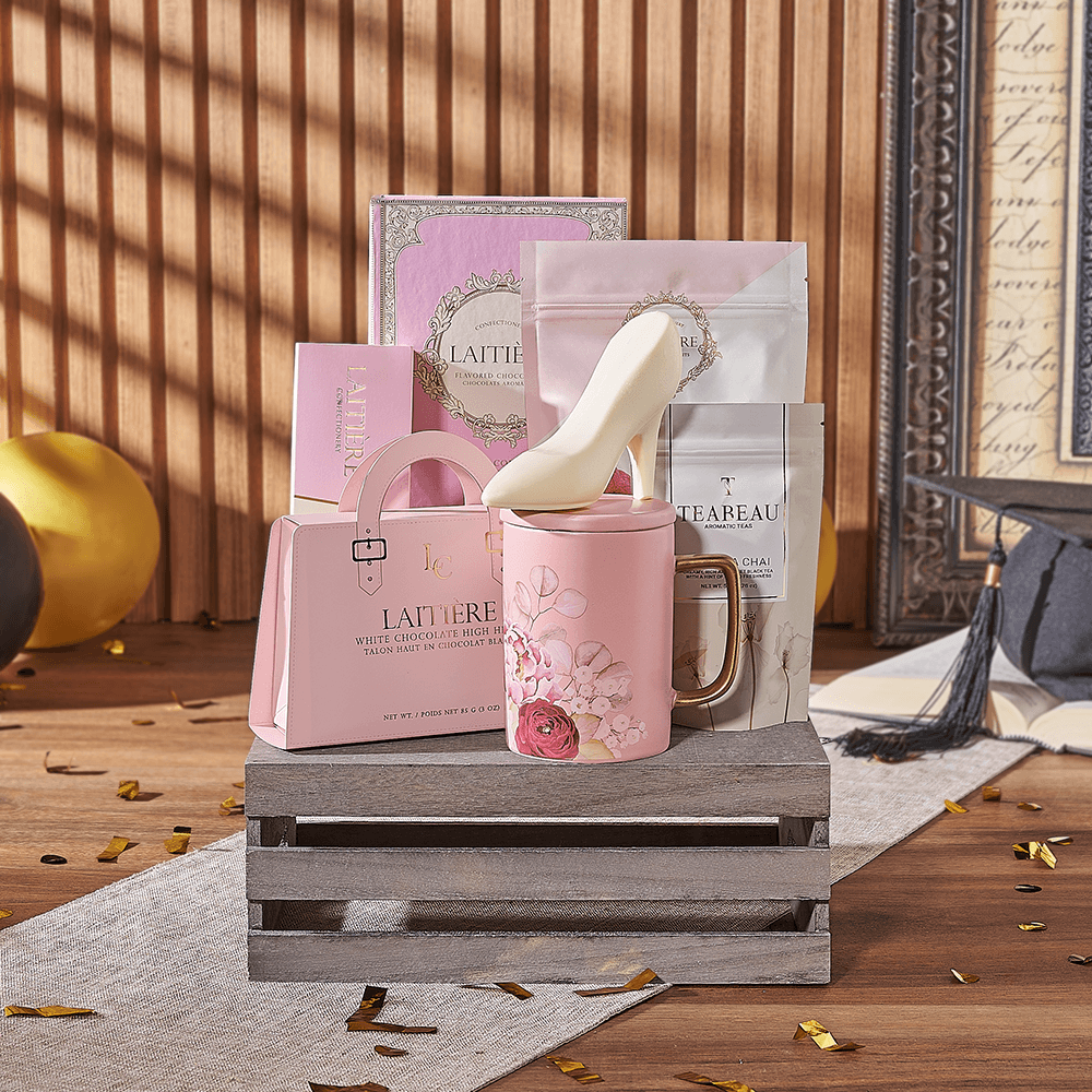 Graduation Gift Crate with Tea – how the gift is presented