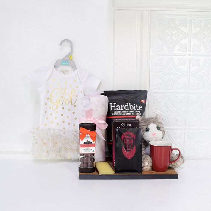 Baby Gift Basket with Coffee Mug – how the gift is presented