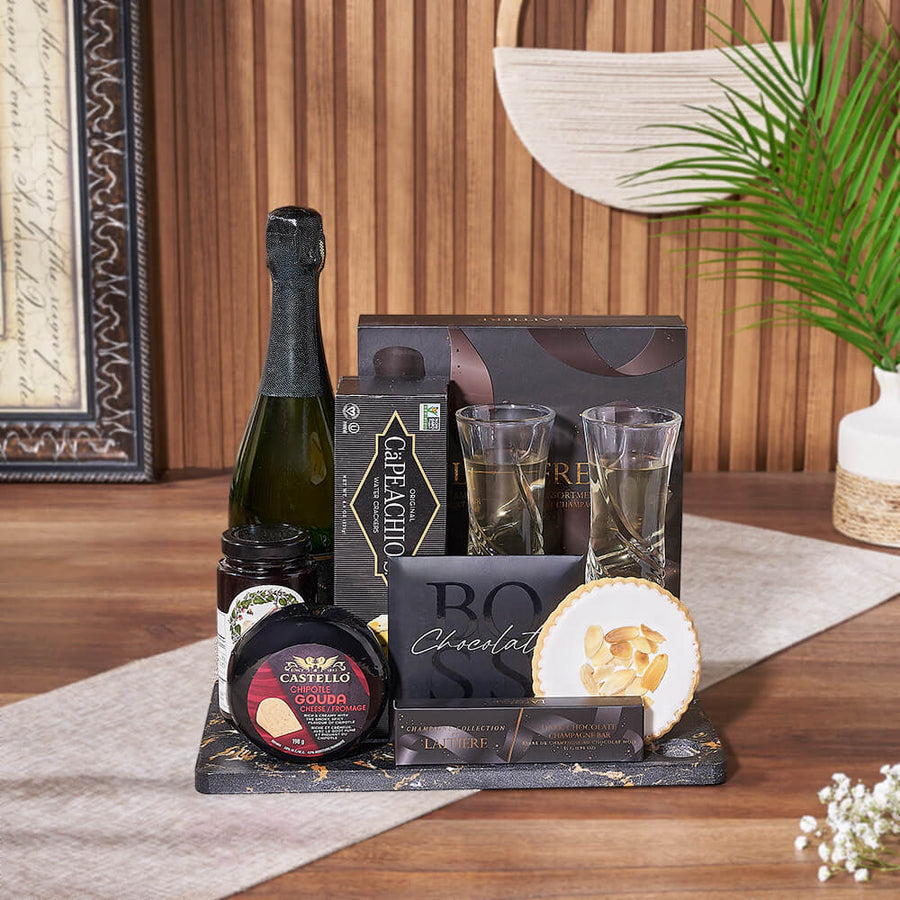 Oakridge Elegant Champagne Basket, champagne gift, champagne, sparkling wine gift, sparkling wine, chocolate gift, chocolate, Maine delivery