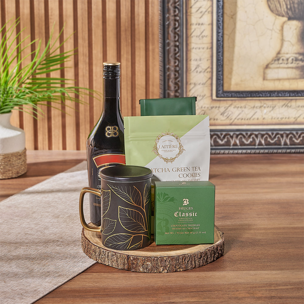 Deluxe Vodka and Coffee Gourmet Gift Basket – how the gift is presented