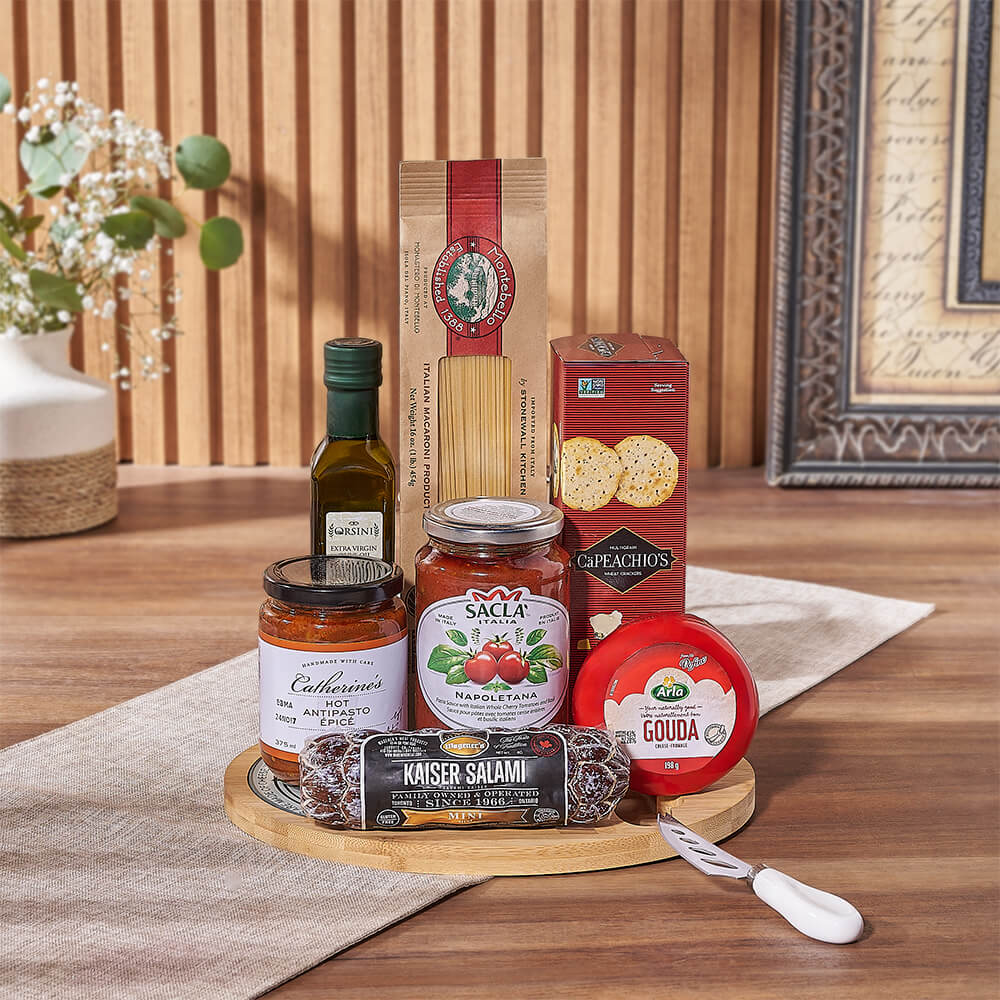 Vegetarian Cheese Board Gift Basket – how the gift is presented