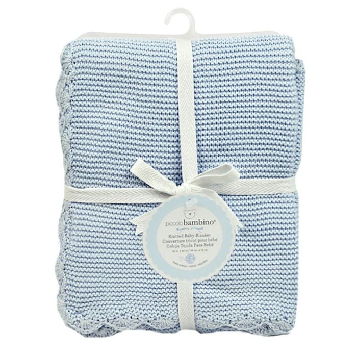 Champagne Gift Basket New Baby Boy – how the gift is presented