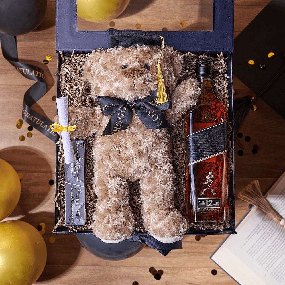 Graduation Whiskey and Chocolate Box – how the gift is presented