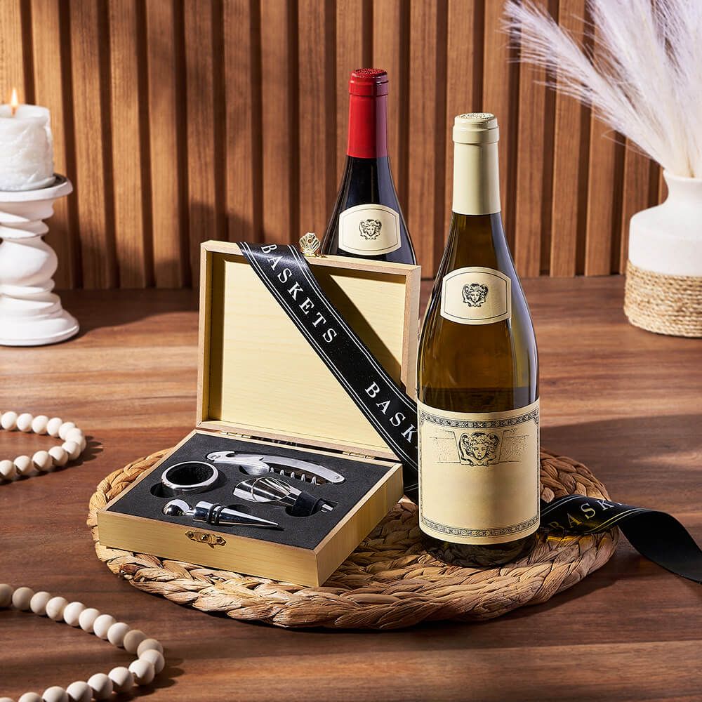 Wine Gift Box with Stainless Tools – how the gift is presented
