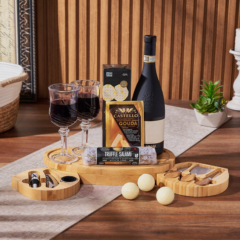 Golf Wine and Cheese Gift Set – how the gift is presented