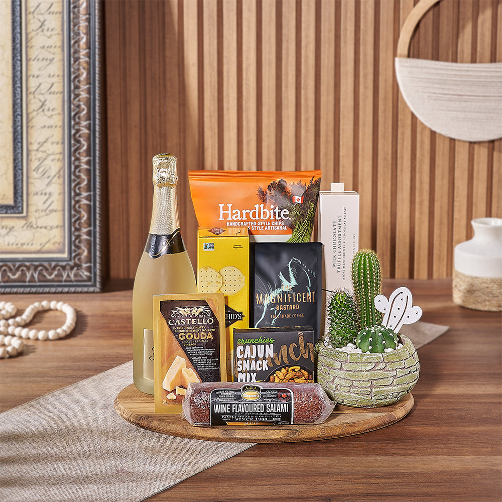 Cactus and Sparkling Wine Gift Basket – how the gift is presented