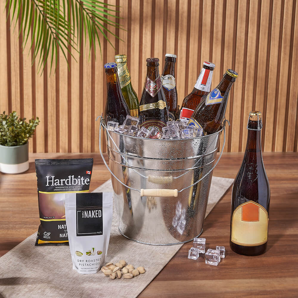 Galvanized Beer Bucket with Snacks – how the gift is presented
