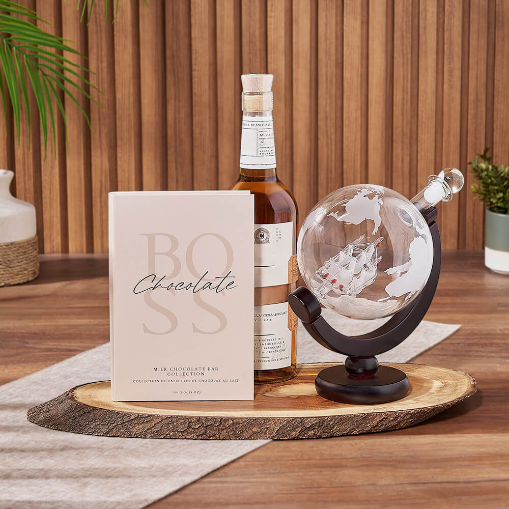 Whiskey Globe Decanter Gift Basket – how the gift is presented