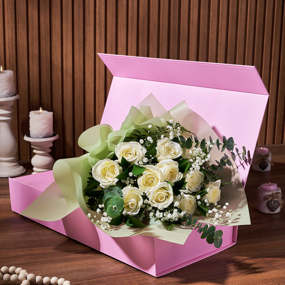 Elegant White Rose Bouquet with Greenery – how the gift is presented