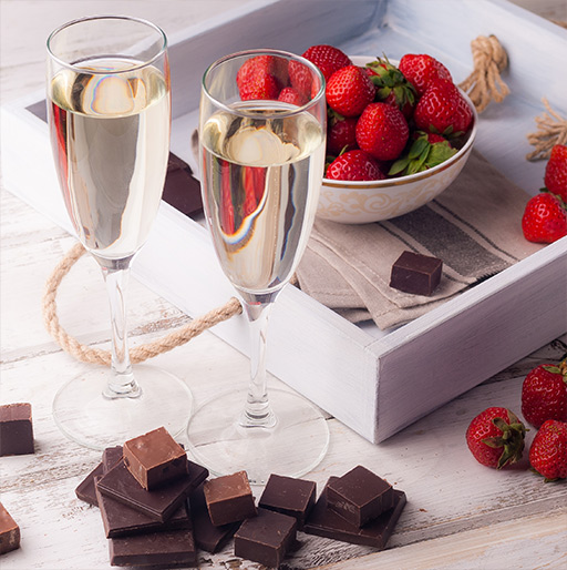 Our Champagne & Chocolate Gift Ideas for Mom & Dad